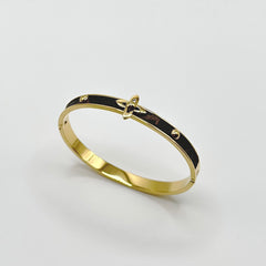 Leather Clover Bangle
