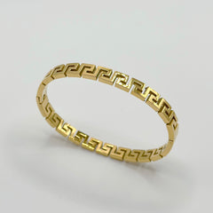 Elegant Classic Bangle